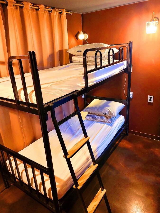 Good Guesthouse Сеул Экстерьер фото