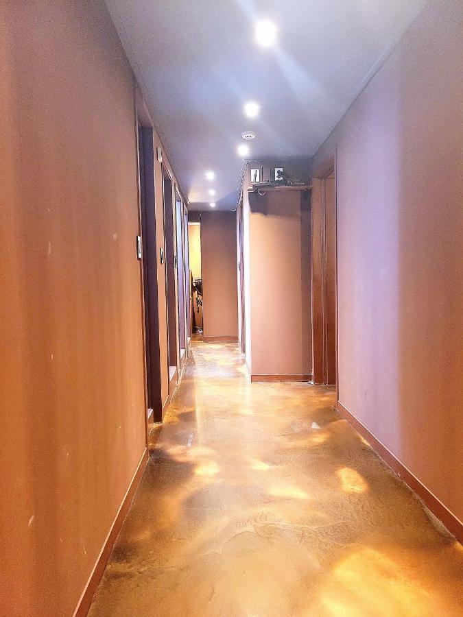 Good Guesthouse Сеул Экстерьер фото